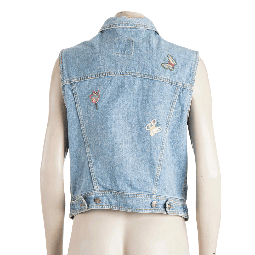 Denim sleeveless jacket with embroidery - M