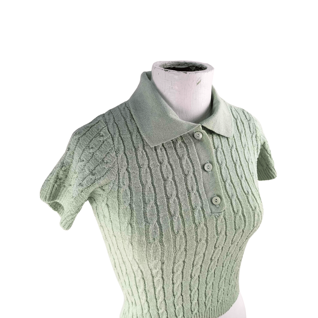 Collared cable knit crop top - S