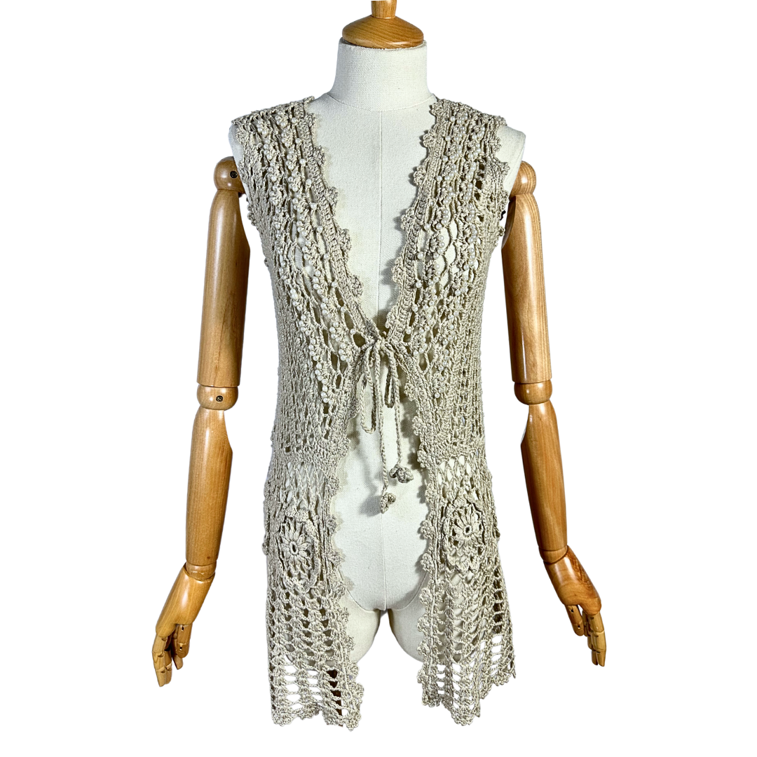 Beige crochet vest - S