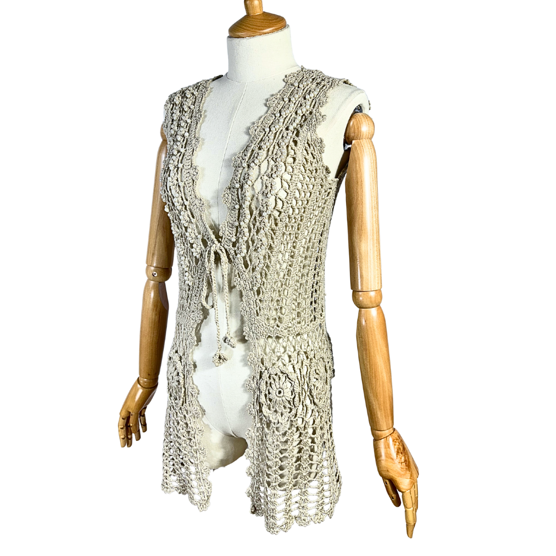 Beige crochet vest - S