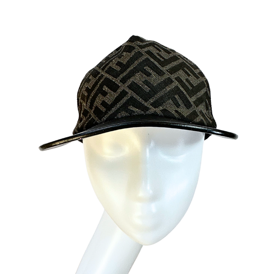 Fendi trucker hat - M