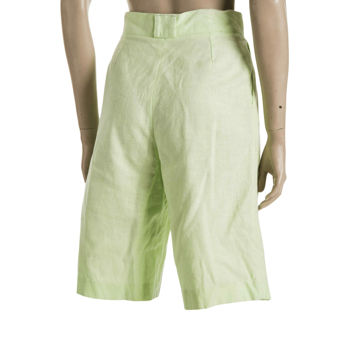 High waisted bermuda shorts - M