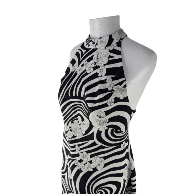 Black and white 70s pattern maxi dress- S/M